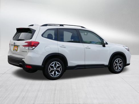 Used 2020 Subaru Forester Premium w/ Popular Package #1 AWD/4WD image 7