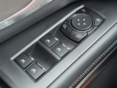 New 2025 Ford Expedition Max Platinum w/ Driver's Package image 22