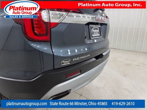 Used 2020 GMC Acadia SLT FWD image 49