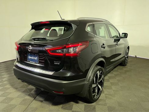 Used 2022 Nissan Rogue Sport SL AWD/4WD image 7