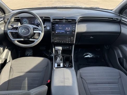 Used 2022 Hyundai Santa Cruz SEL Premium image 6