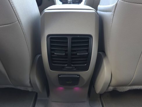 Used 2014 Ford C-MAX SEL w/ Equipment Group 302A FWD image 25