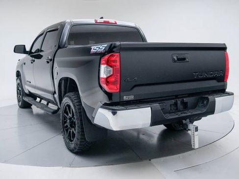 Used 2021 Toyota Tundra SR5 w/ SR5 Upgrade Package AWD/4WD image 4