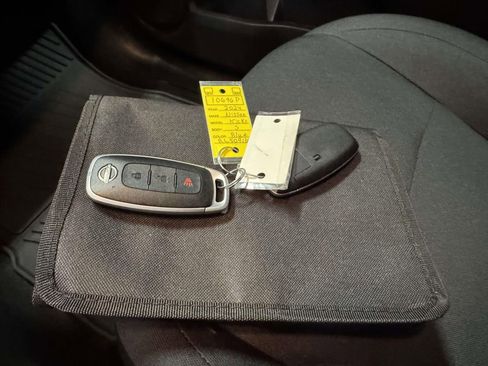Used 2024 Nissan Kicks S FWD image 31