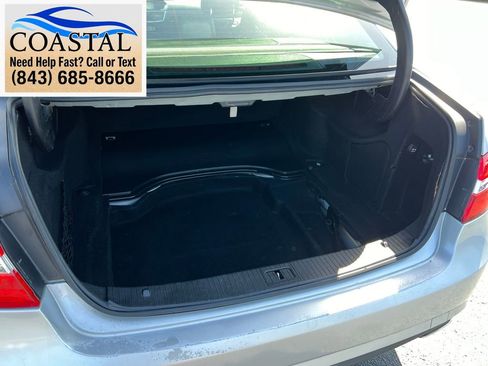 Used 2012 Mercedes-Benz E 350 Sedan image 17