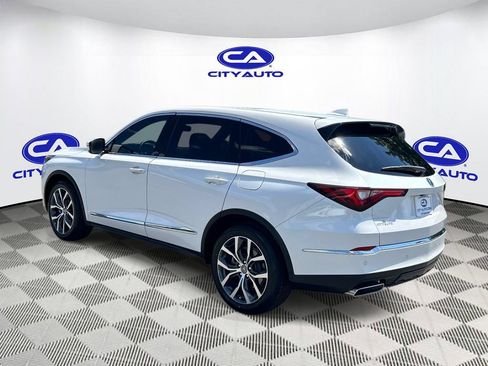 Used 2024 Acura MDX FWD w/ Technology Package image 5