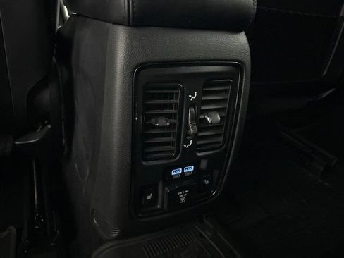 Used 2020 Jeep Grand Cherokee High Altitude AWD/4WD image 24