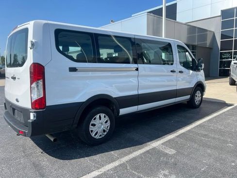 Used 2022 Ford Transit 350 XLT RWD image 9