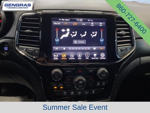 Used 2020 Jeep Grand Cherokee Laredo w/ Quick Order Package 2BN North AWD/4WD image 20