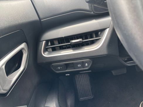 Used 2025 Kia K4 FWD image 33
