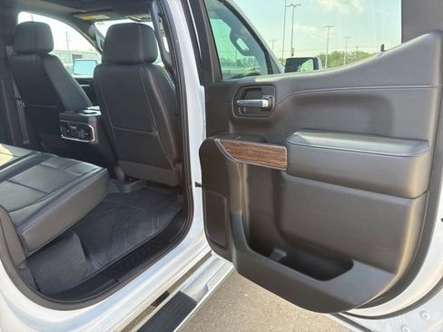 Used 2021 Chevrolet Silverado 1500 High Country w/ Technology Package image 46