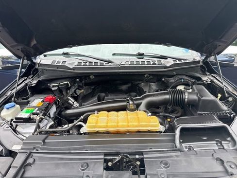Certified 2019 Ford F150 Lariat w/ Equipment Group 502A Luxury AWD/4WD image 24