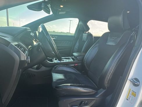 Used 2023 Ford Edge ST w/ Cargo Accessory Package AWD/4WD image 4