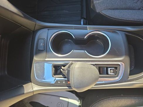 Used 2024 Chevrolet Equinox LT w/ LPO, Floor Liner Package image 33