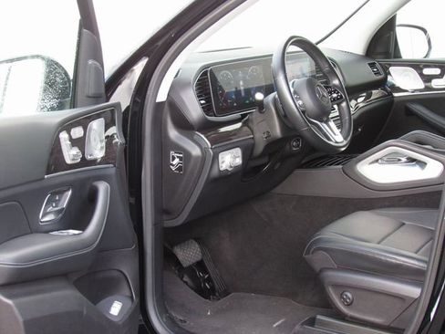 Used 2020 Mercedes-Benz GLE 450 4MATIC w/ Premium Package image 8