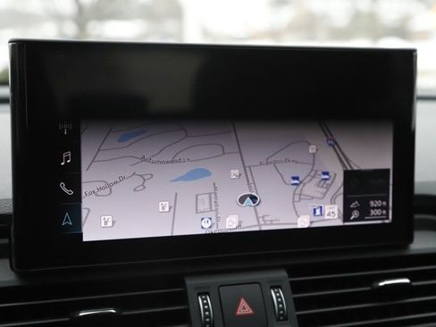 Used 2022 Audi Q5 2.0T Premium Plus w/ Premium Plus Package image 27