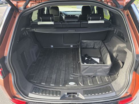 Certified 2022 Land Rover Discovery Sport SE R-Dynamic AWD/4WD image 14