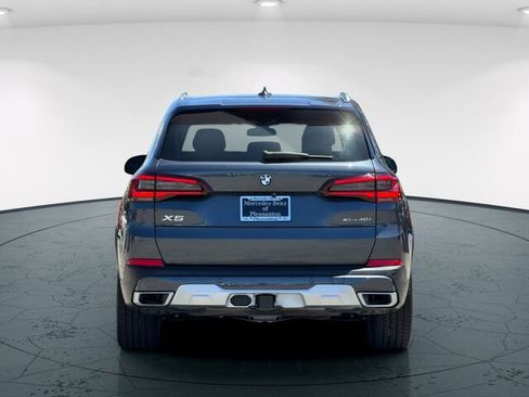 Used 2021 BMW X5 xDrive40i w/ Parking Assistance Package AWD/4WD image 6