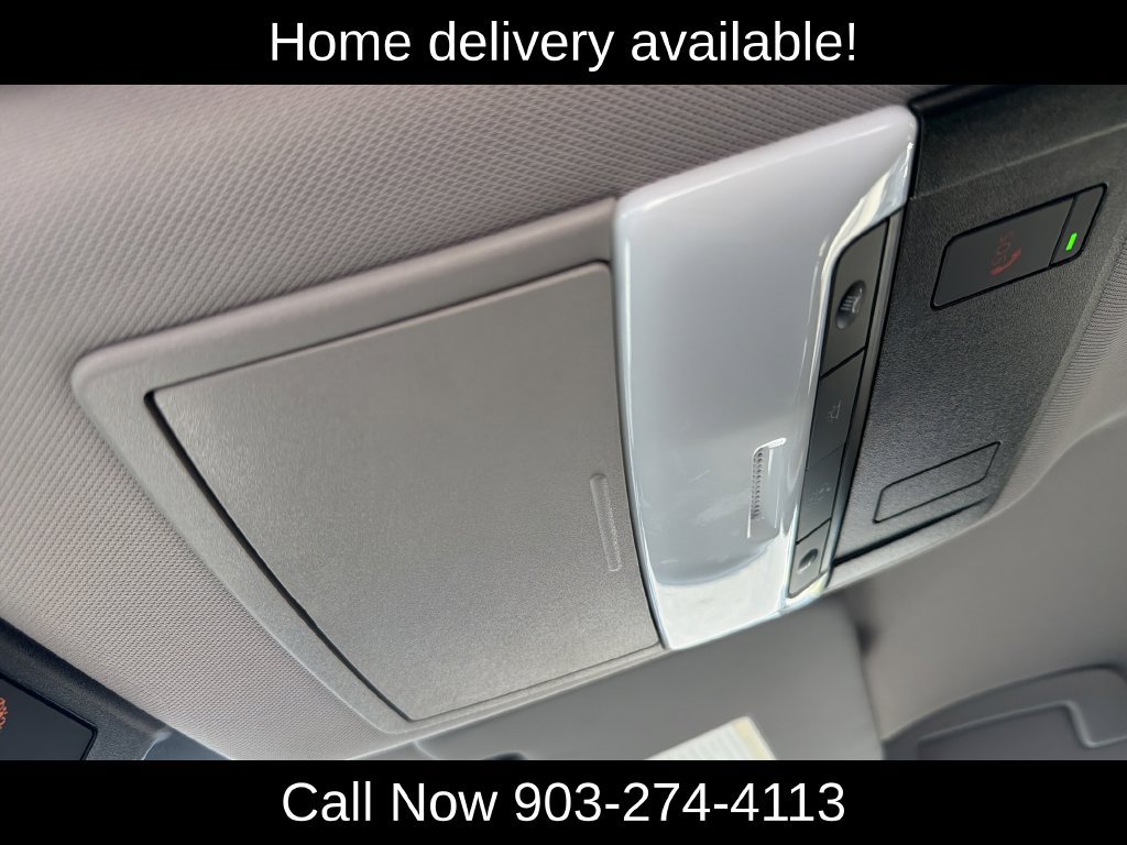 Used 2026 Nissan Rogue SL FWD image 26