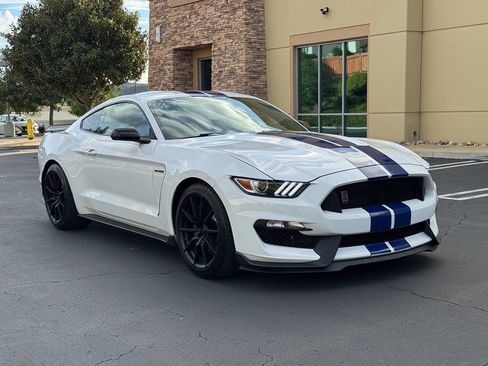Used 2016 Ford Mustang Shelby GT350 w/ Track Package RWD image 7