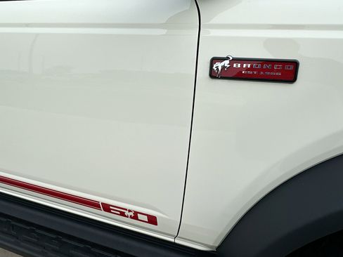 New 2026 Ford Bronco Outer Banks AWD/4WD image 22