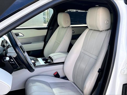 Used 2022 Land Rover Range Rover Velar R-Dynamic S image 25