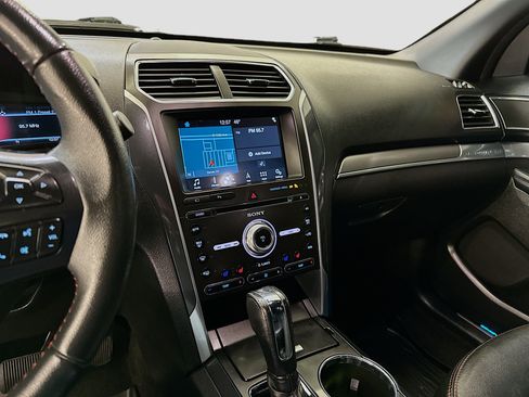 Used 2018 Ford Explorer Sport w/ Equipment Group 401A image 26