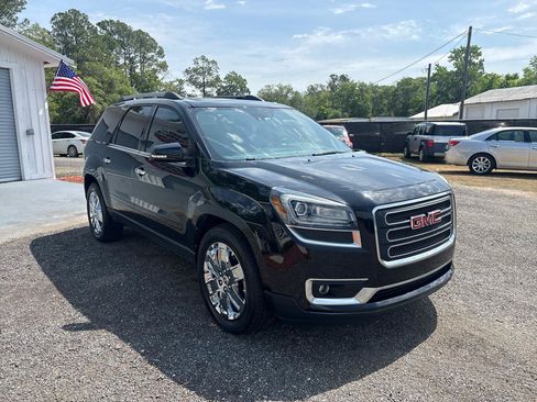 Used 2017 GMC Acadia Limited SLT FWD image 3