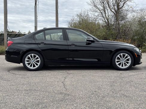 Used 2018 BMW 320i xDrive Sedan image 6