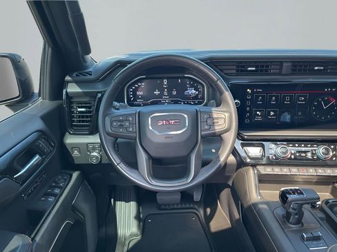 Used 2023 GMC Sierra 1500 AT4X image 13