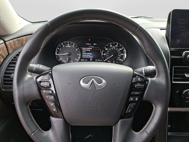 Used 2024 INFINITI QX80 Premium Select w/ Cargo Package RWD image 24