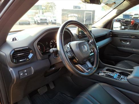 Used 2023 Honda Pilot TrailSport image 7