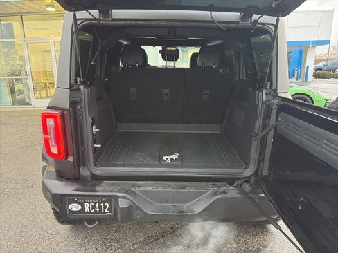 Used 2023 Ford Bronco Wildtrak image 10