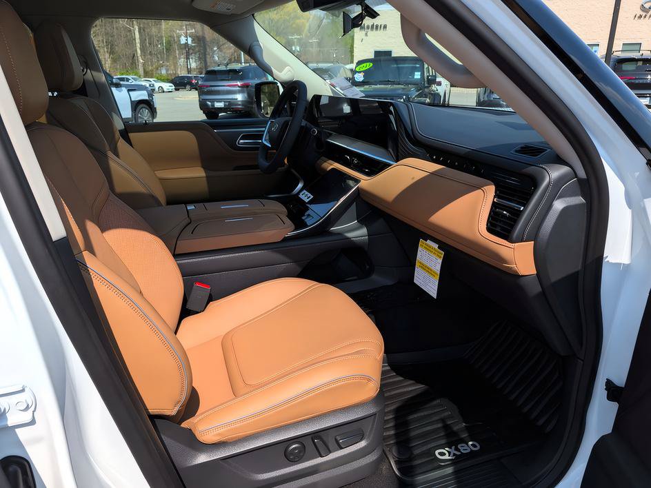 Used 2026 INFINITI QX80 Luxe w/ Cargo Package AWD/4WD image 20