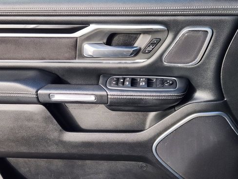 Used 2020 RAM 1500 Laramie image 7