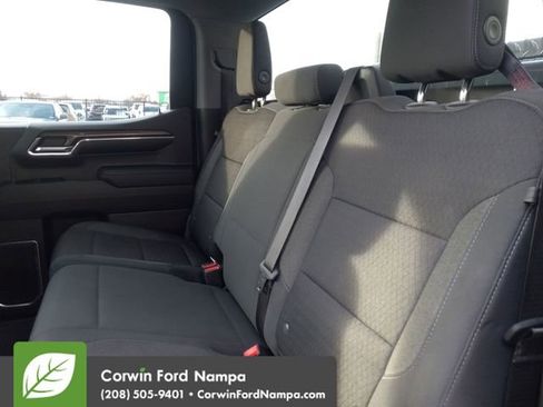 Used 2023 Chevrolet Silverado 1500 LT image 24