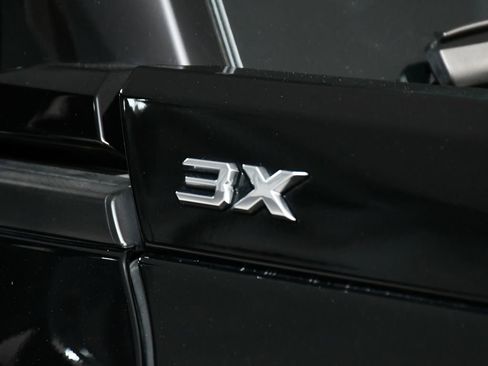 Used 2024 GMC Hummer EV 3X image 98