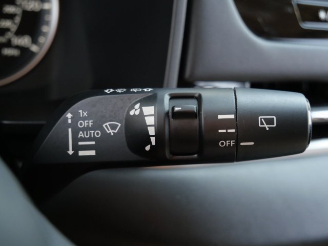 Used 2025 Mitsubishi Outlander SE AWD/4WD image 19