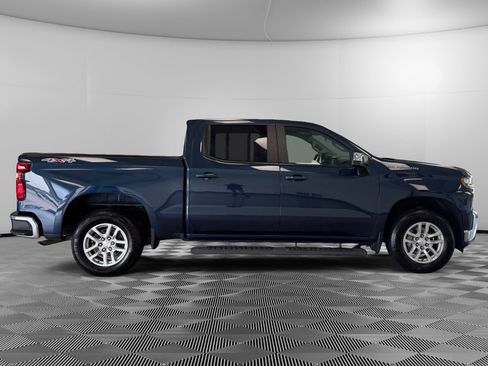 Used 2021 Chevrolet Silverado 1500 LT AWD/4WD image 9
