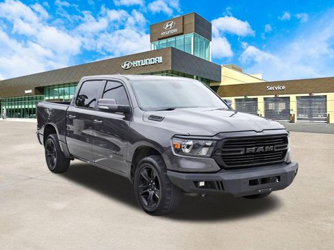 Used 2020 RAM 1500 Lone Star RWD image 3
