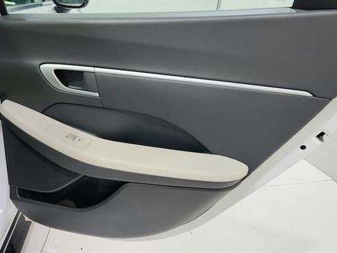 Used 2025 Hyundai Sonata SEL image 28
