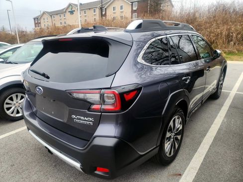 Used 2025 Subaru Outback Touring XT image 3