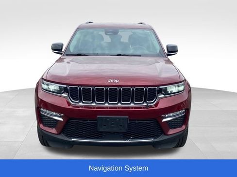 Used 2023 Jeep Grand Cherokee Limited AWD/4WD image 2