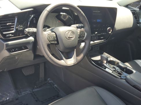 Used 2024 Lexus NX 250 FWD w/ Cold Area Package image 20