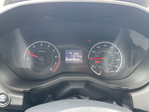 Used 2021 Subaru Crosstrek 2.0i Premium image 17