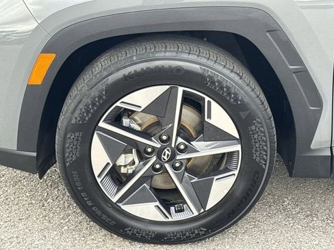 Used 2025 Hyundai Tucson SEL FWD image 21