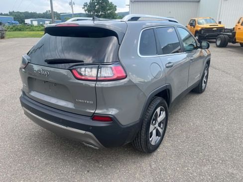Used 2020 Jeep Cherokee Limited AWD/4WD image 4