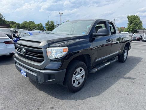 Used 2017 Toyota Tundra SR AWD/4WD image 1