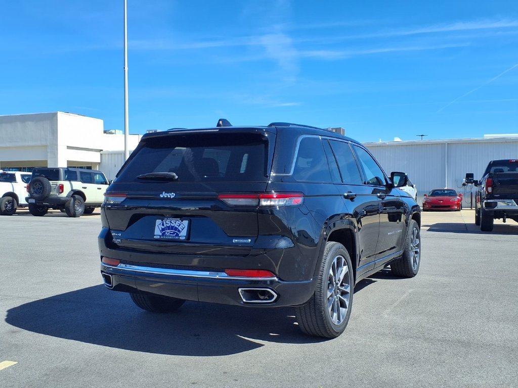 Used 2022 Jeep Grand Cherokee Overland AWD/4WD image 20