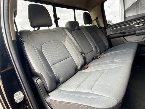 Used 2019 RAM 1500 Big Horn image 30